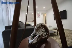 Holiday HOME - Image 1