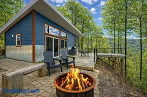 Wrigs Ridge Tiny Cabin with Views and Creek Sound - Image 1