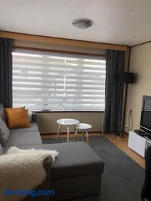 Alluring Chalet in Lith with Terrace and Garden - Image 3