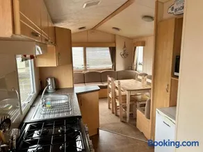 519 Family Caravan at Golden Gate Holiday Centre, Sleeps 4 - Image 2