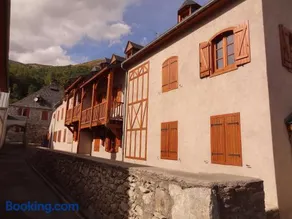 Résidence Vignec Village by Actisource - Image 1