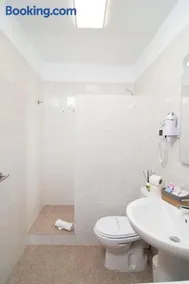 Le Petit Paradis - Image 3