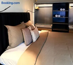 Berg en Bos Suite Apeldoorn met luxe jacuzzi - Image 1