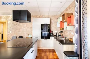 Appartement climatisé, 4 suites parentales et grande terrasse - Image 4