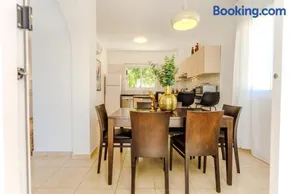 Villa Ronika - Holidays in Coral Bay - Image 4
