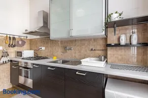 GuestHost - Florence Modern & Bright Apartment! - Image 4
