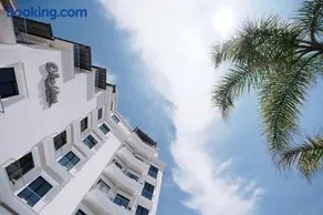 Sea View Hotel - Image 3