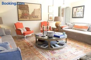 typical provençal farm house close to l'isle sur la sorgue - 12 persons - Image 1