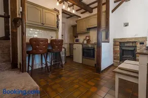 Hoot Cottage - Image 2