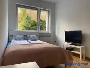 Private apartment near the city centre - Image 1
