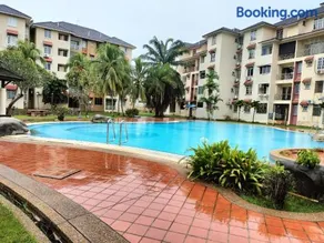 PD PERDANA Condo Resort - Image 1