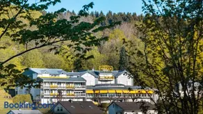 Hotel Deynique - Image 1