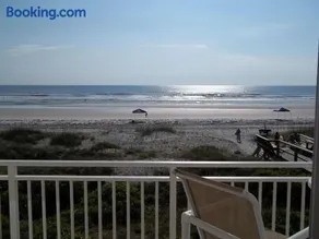 Oceanfront Condo w Balcony, Pool & Fireplace - Image 2