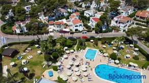 Apartamentos Ciutadella - Image 2