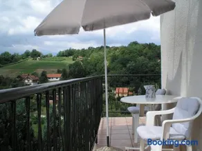 Apartments Country House Stipica - Image 2