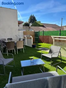 Maison de charme-3 suites-terrasse jardin 6 Adu- 2 Enf- CLIMATISÉE - Image 1