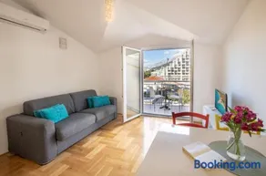 Beach Spot Apartments - Image 1