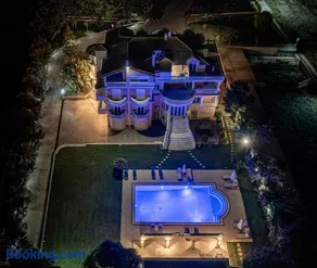 Casa di Voz Suites complex & free gym services by "elite" - Image 1