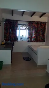 Anicia Beach House - Image 1