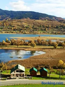 Holiday House by The Lake - Image 4