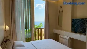 Green Coast Pearl Suites Apartments Palase - Image 1