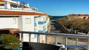 ApartiaBeach Apartamentos - Image 1