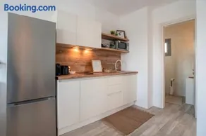 Luxury Sea View Apartment in Kastraki - Image 4