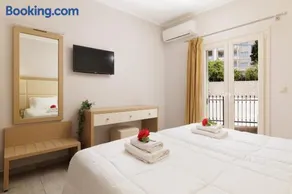 Santos Luxury Apartments - Image 2