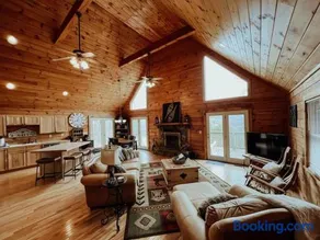 Spacious, dog friendly cabin in Blowing Rock, NC - Image 2