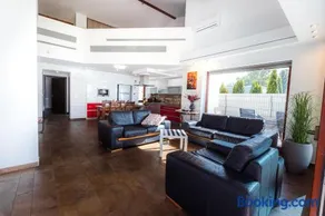 Balaton View Apartment - Image 4