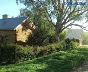 The Cottage at Riverside Farm - Image 2