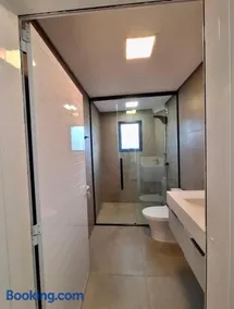 Z Flats - Image 4