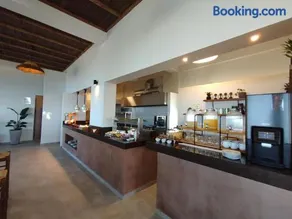 Alexena Apartments - Image 4