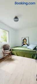 Chic Designer Sanctuary in Tolochenaz - Image 5