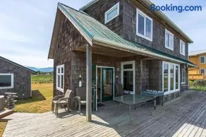 Sq Dungeness Bay Beach House - Image 4