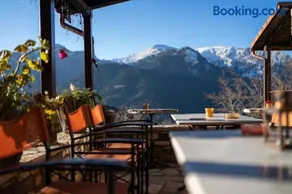 Evilion Traditional Inn - Image 2
