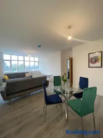 Flitwick Luxury Apartments - Image 2