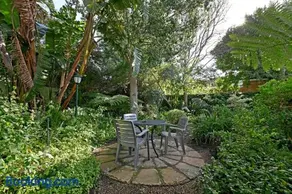 Dressage Guesthouse - Image 2