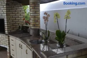 Casa grande com piscina e churrasqueira - Image 2