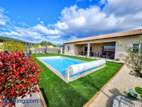 En Ardèche Villa de vacances l'Olympe climatisée avec sa piscine privée et chauffée - Image 4