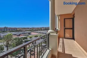 405 Portofino Eyrie Holiday Apartments - Image 4