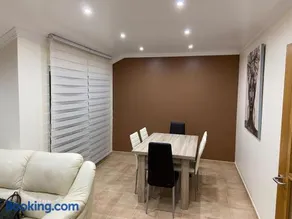 Amplio apartamento en el centro - Image 4