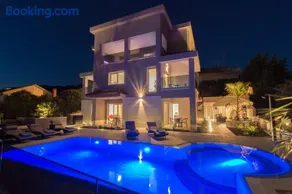 Villa Bareta - Image 1