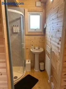 Tobys Lodge - Image 4