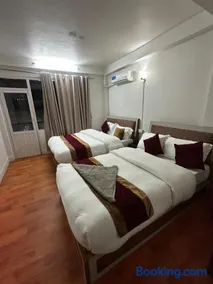 Omtara guest house - Image 2