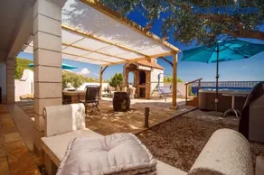 Apartmani SEA VIEW - Image 1