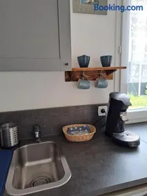 Au Pied du Mur - Image 2
