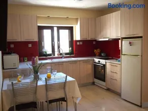 Charming apartment in Halepa! - Image 1