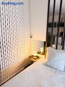 Studio Luxe - Vue Tour Eiffel - Proche Paris & Versailles - Image 3