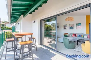 Bel appartement avec terrasse vue rhune, parking et proche des plages de Bidart - Image 2